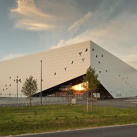 Maisons Martigny B - Proche Futuroscope Et Aquascope 沙斯讷伊迪普瓦图 外观 照片